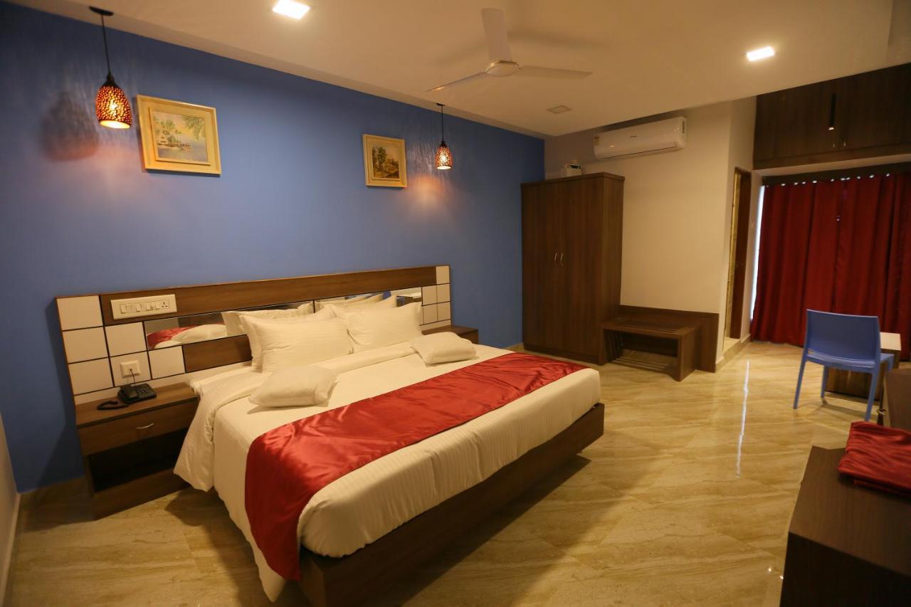 Mehar Inn Hotel Karaikkudi Exteriör bild